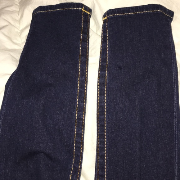 True Religion Brand Jeans 👖⭐️ - Picture 4 of 8